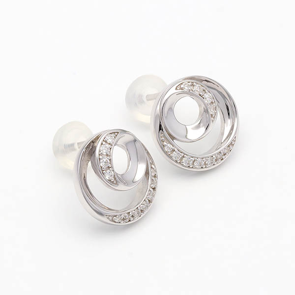 シルバーピアス