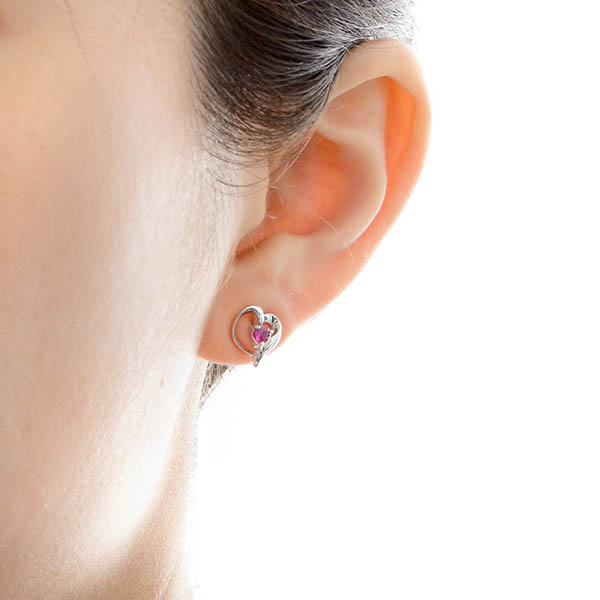 シルバースタッドピアス