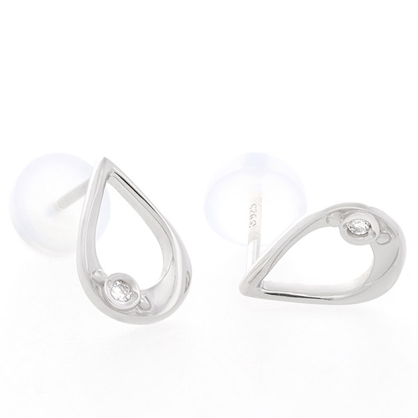 シルバーピアス