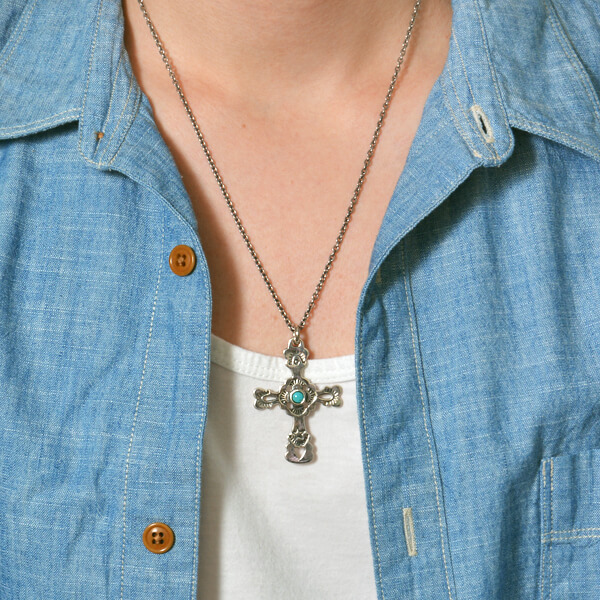 シルバーネックレス