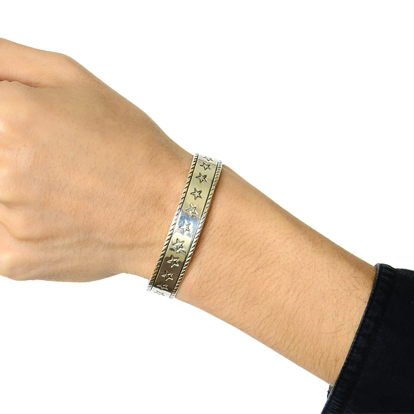 シルバーバングル