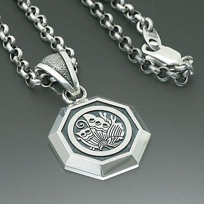 シルバーネックレス