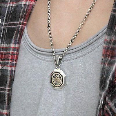 シルバーネックレス