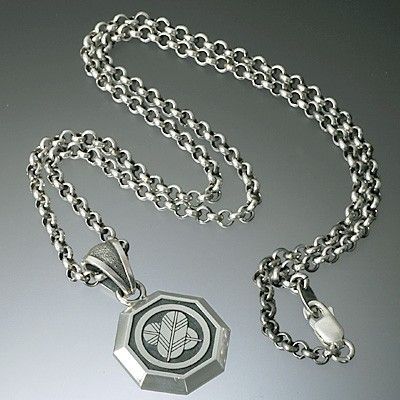 シルバーネックレス