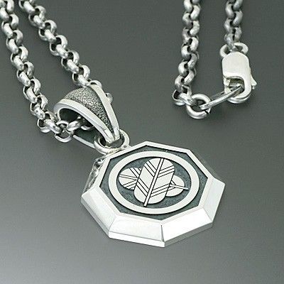 シルバーネックレス