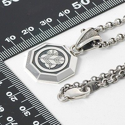 シルバーネックレス