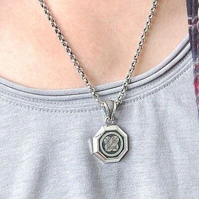 シルバーネックレス