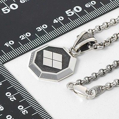 シルバーネックレス