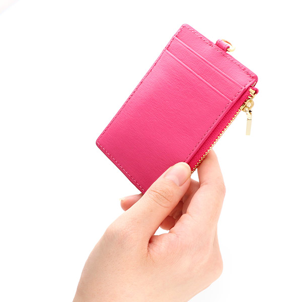 レザーパスケース