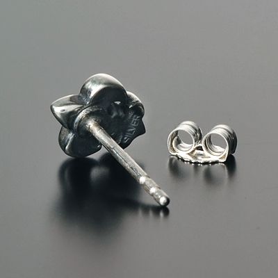 シルバースタッドピアス(片耳用)