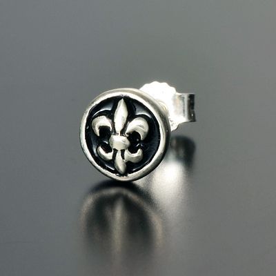 シルバースタッドピアス(片耳用)