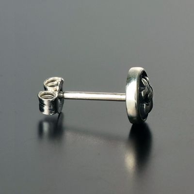 シルバースタッドピアス(片耳用)