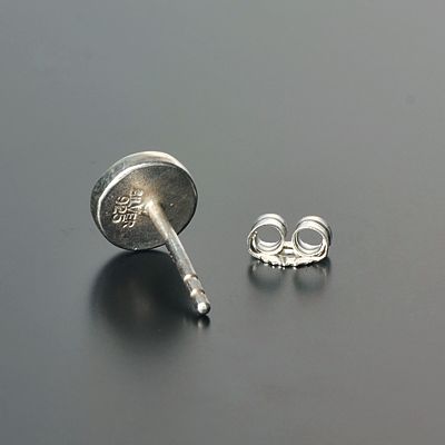 シルバースタッドピアス(片耳用)