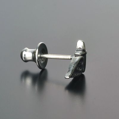 シルバースタッドピアス(片耳用)