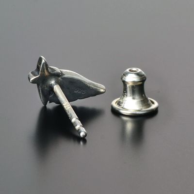 シルバースタッドピアス(片耳用)