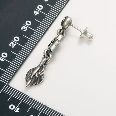 シルバースタッドピアス(片耳用)
