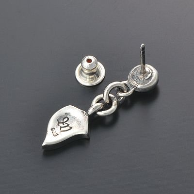 シルバースタッドピアス(片耳用)