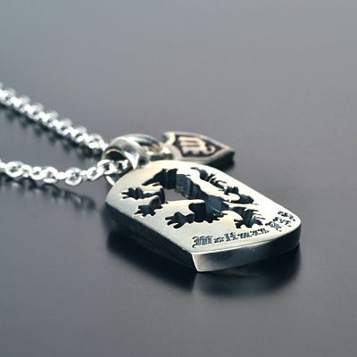 シルバーネックレス