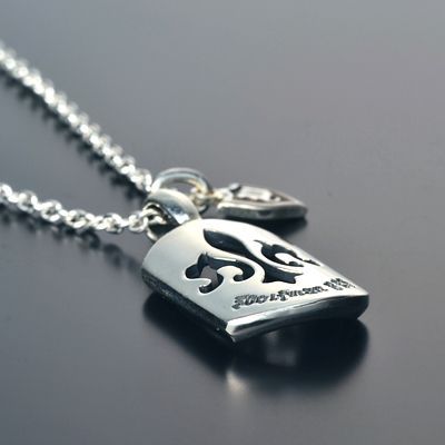 シルバーネックレス