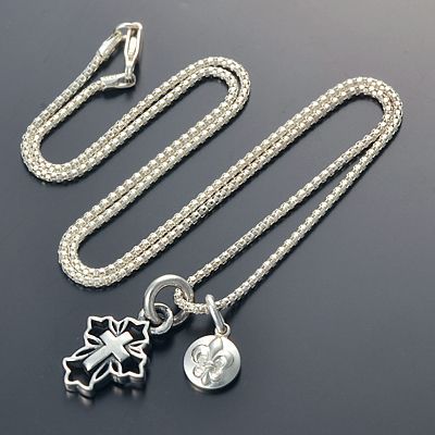 シルバーネックレス