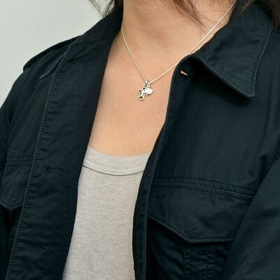 シルバーネックレス