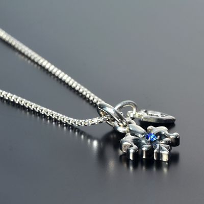 シルバーネックレス