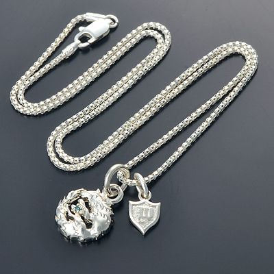 シルバーネックレス