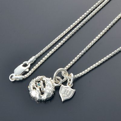 シルバーネックレス