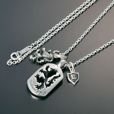 シルバーネックレス