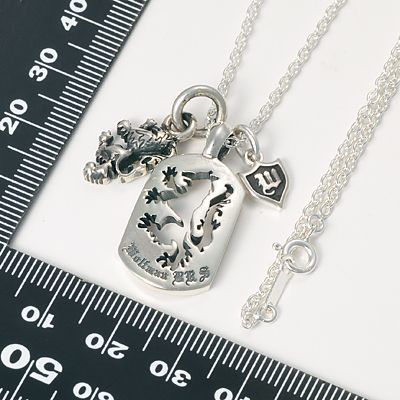 シルバーネックレス
