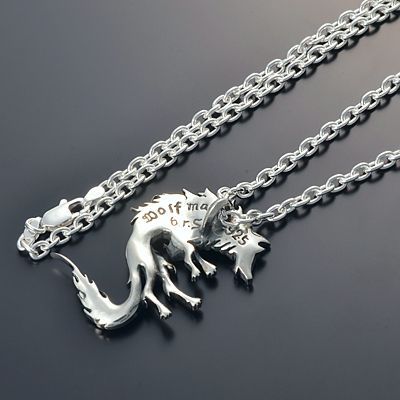 シルバーネックレス