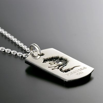 シルバーネックレス