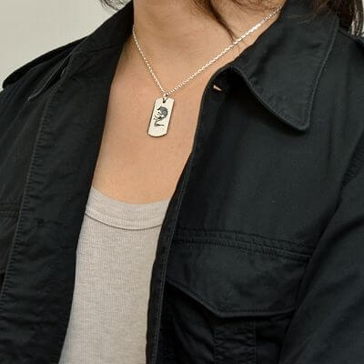 シルバーネックレス