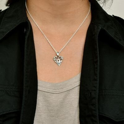 シルバーネックレス