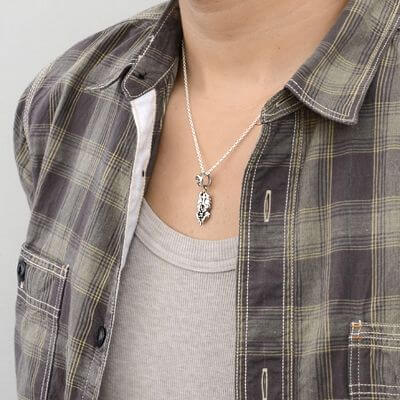 シルバーネックレス