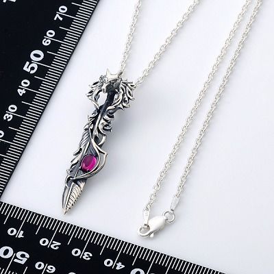 シルバーネックレス