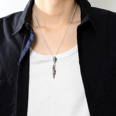 シルバーネックレス