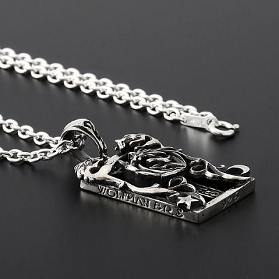 シルバーネックレス