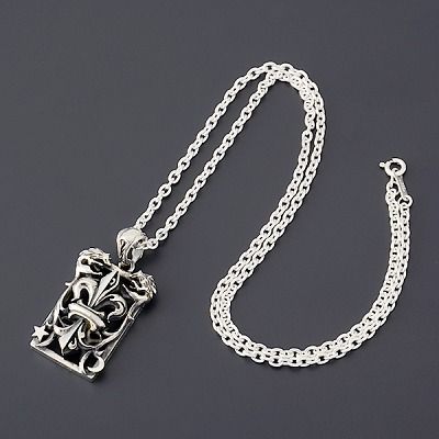 シルバーネックレス