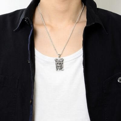 シルバーネックレス