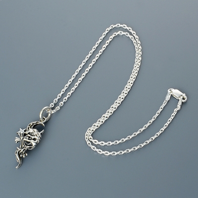 シルバーネックレス