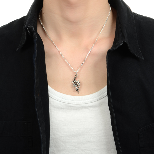 シルバーネックレス