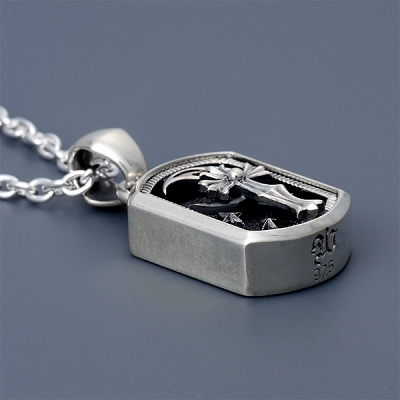 シルバーネックレス