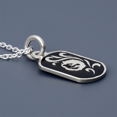 シルバーネックレス