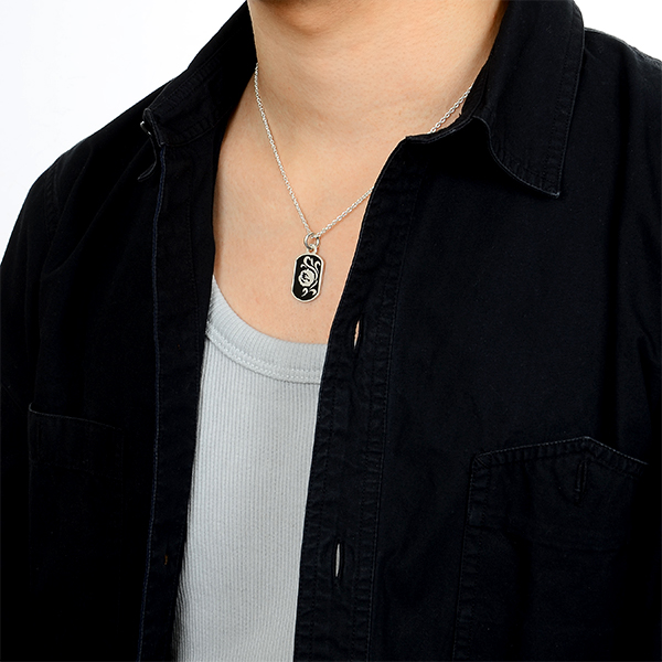 シルバーネックレス