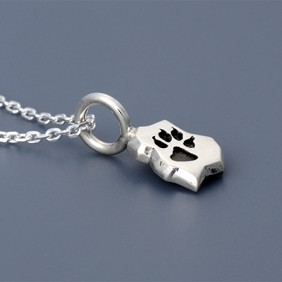 シルバーネックレス