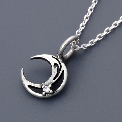 シルバーネックレス