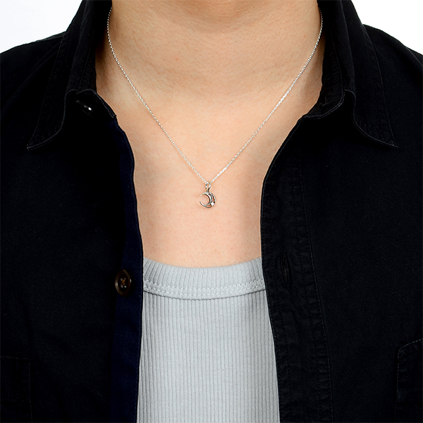 シルバーネックレス