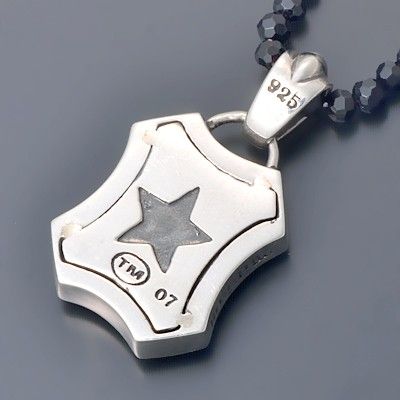 シルバーネックレス