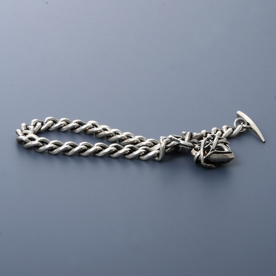 シルバーブレスレット